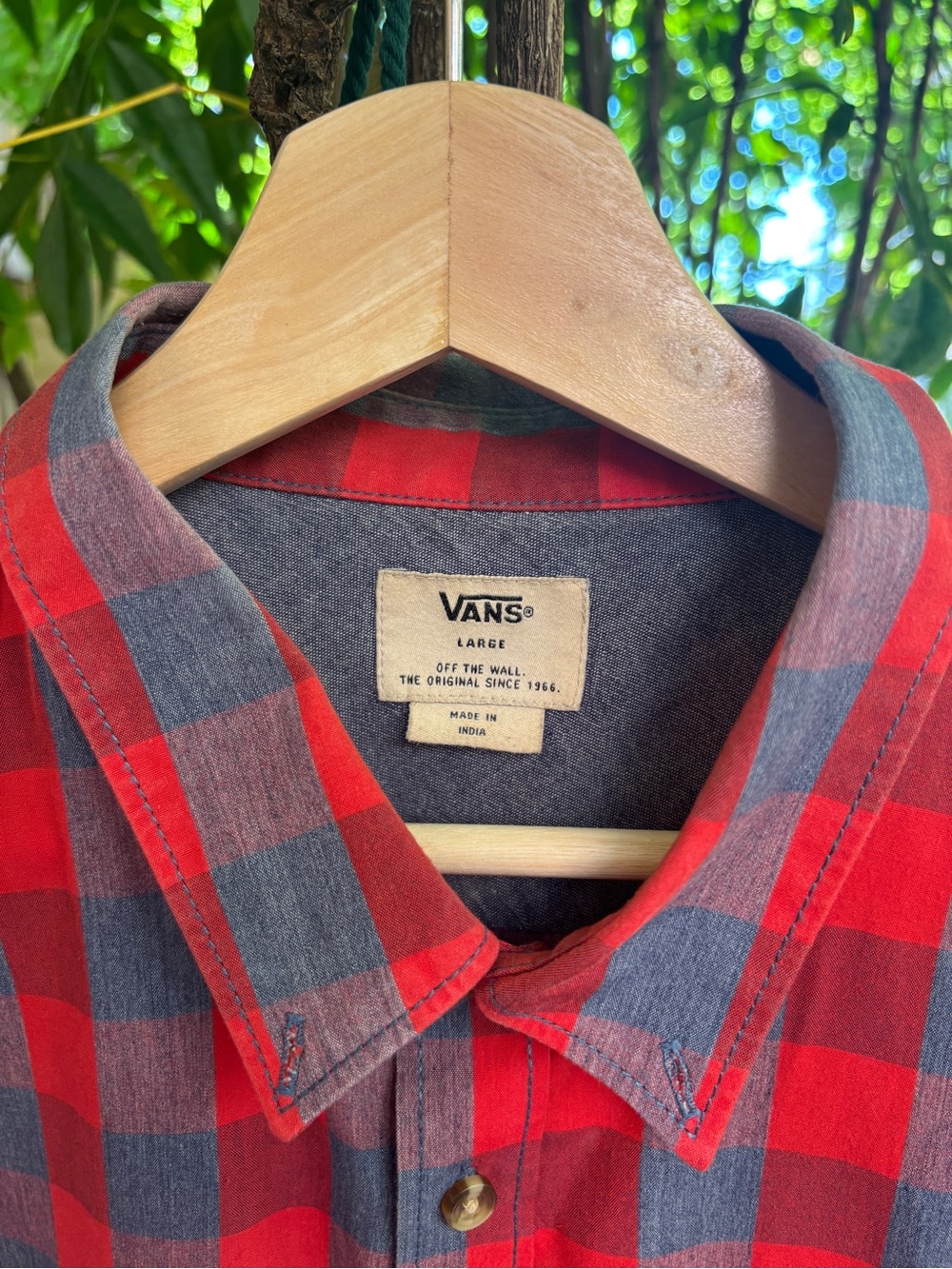 Vans OfftheWall Red/Gray Plaid Short-Sleeve Shirt DISCOUNTED SHIPPING